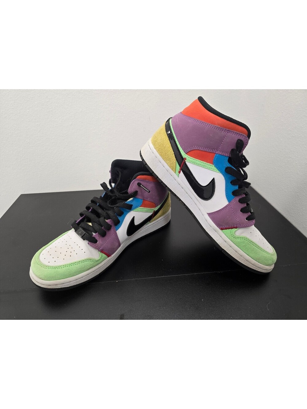 Air Jordan 1 Mid SE Lightbulb W 9.5 M 8 CW1140-100